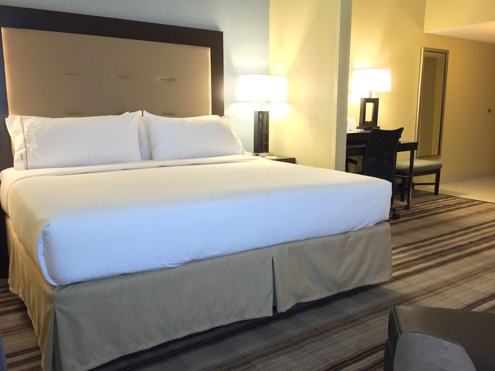 Holiday Inn Express Chicago Nw - Arlington Heights By Ihg Ngoại thất bức ảnh