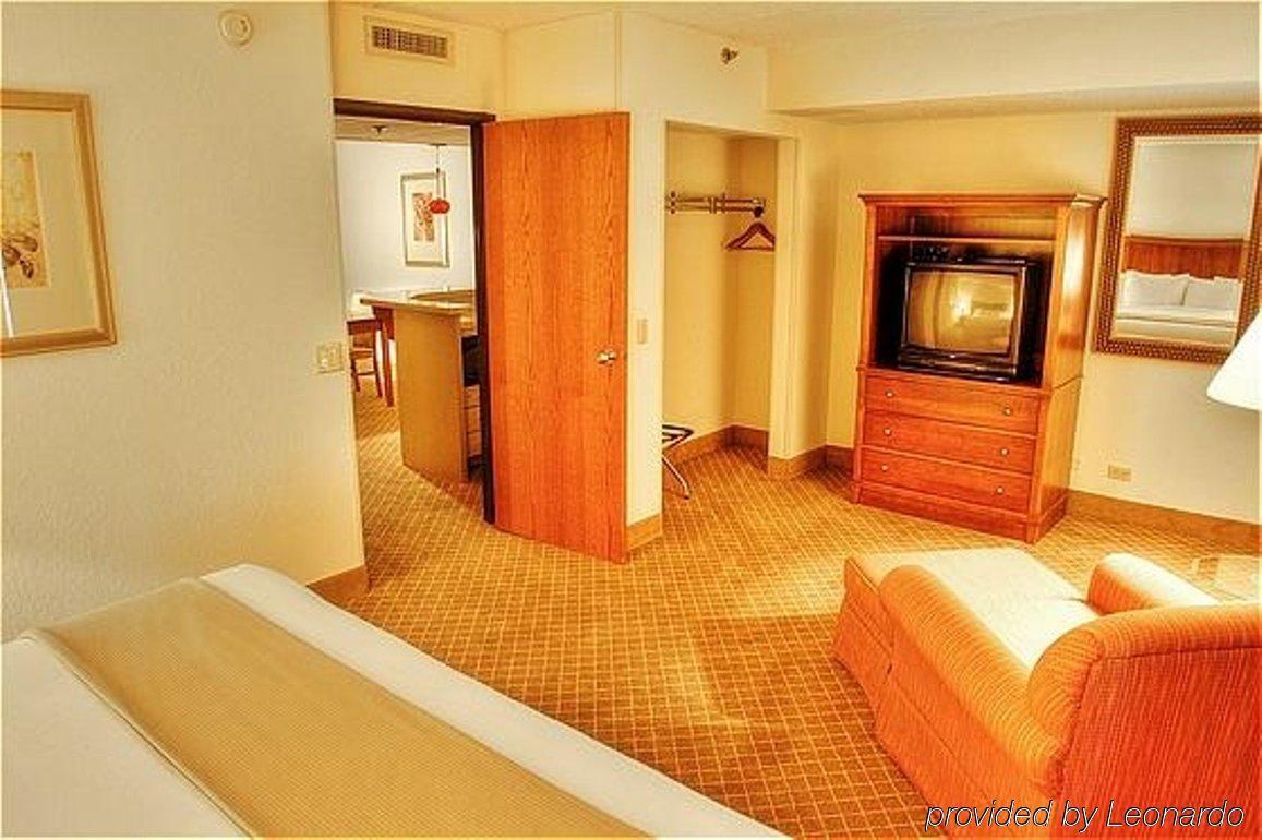 Holiday Inn Express Chicago Nw - Arlington Heights By Ihg Ngoại thất bức ảnh