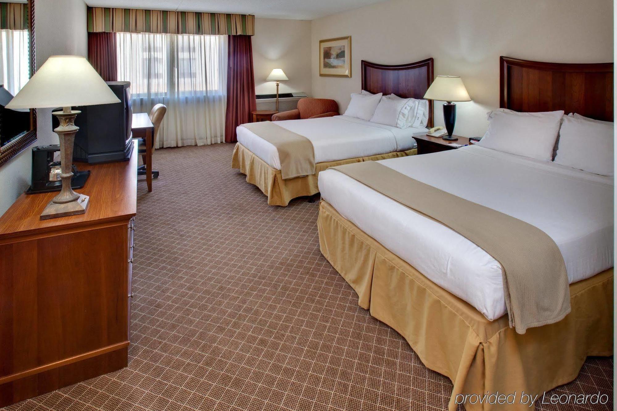 Holiday Inn Express Chicago Nw - Arlington Heights By Ihg Ngoại thất bức ảnh