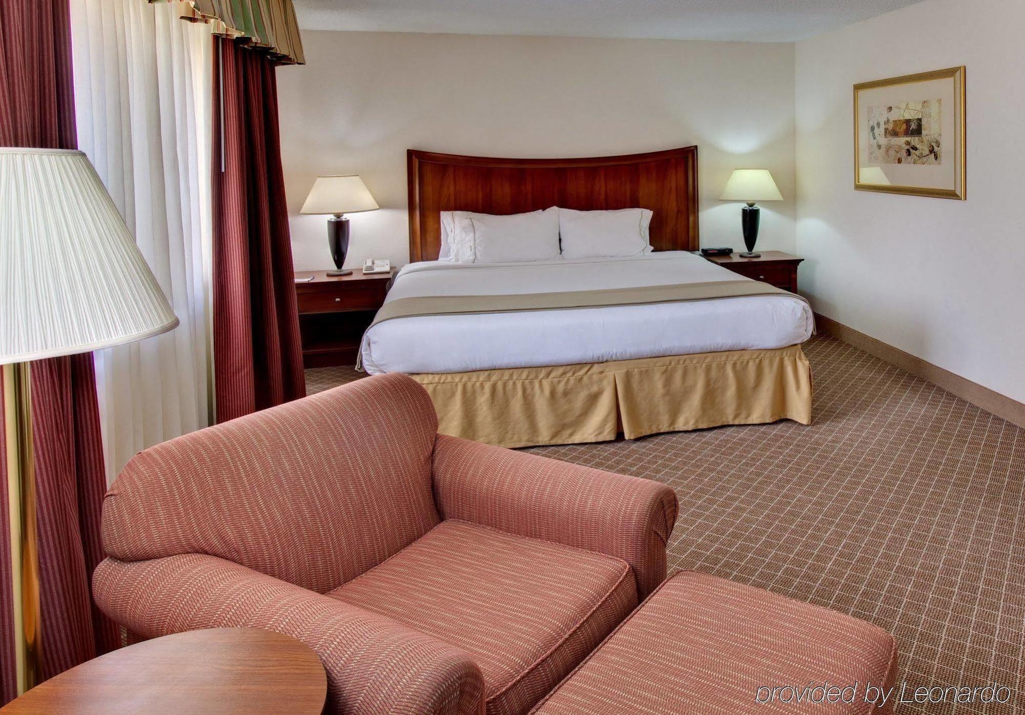 Holiday Inn Express Chicago Nw - Arlington Heights By Ihg Ngoại thất bức ảnh